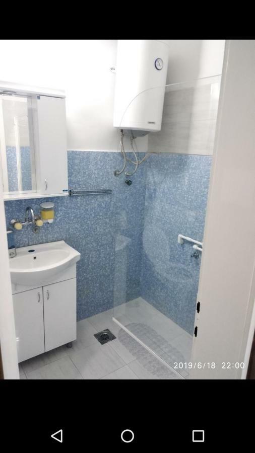 Apartmani Pinokio Nis Bagian luar foto